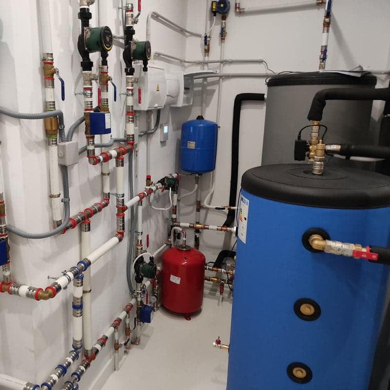 Instalación de aerotermia en una vivienda