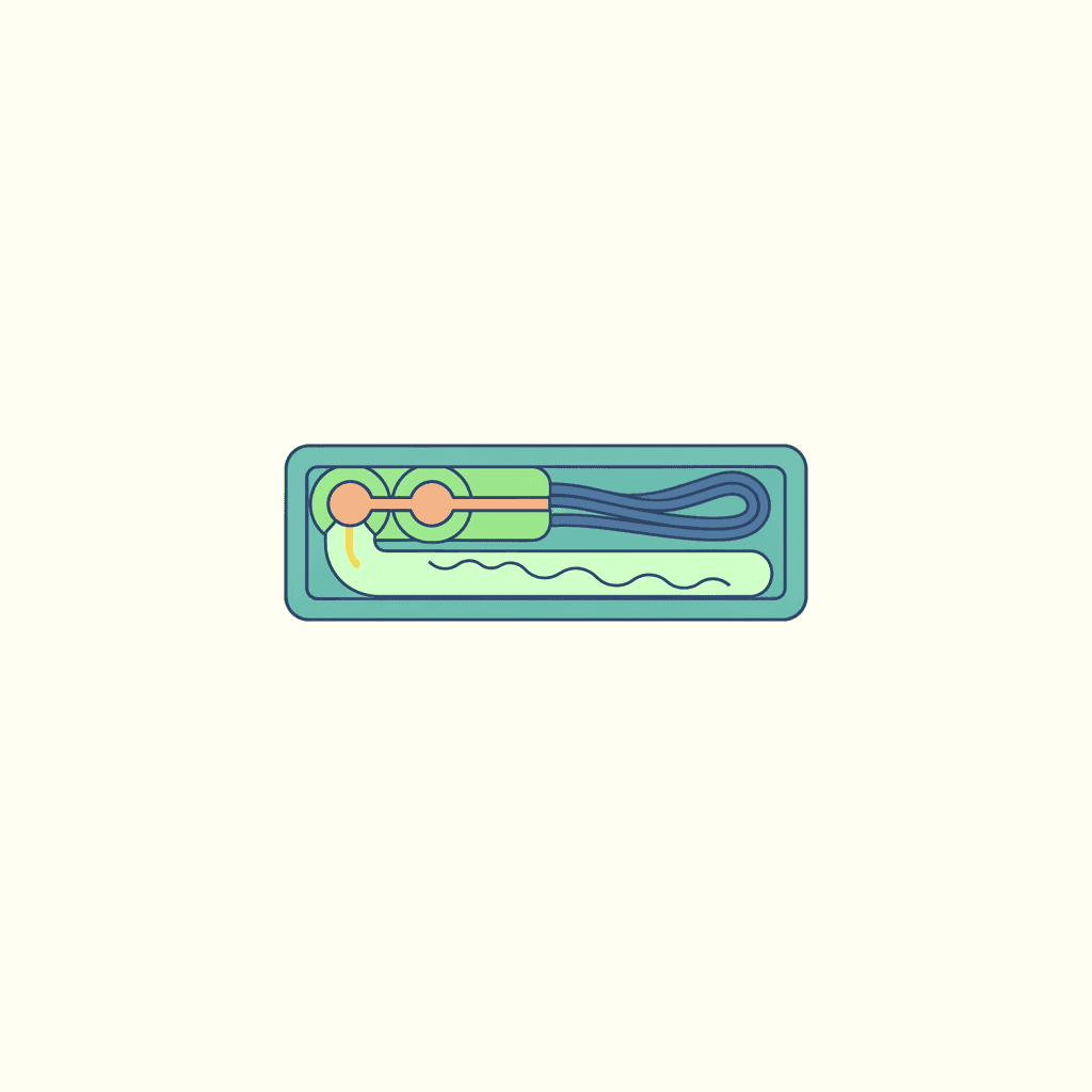 Ilustración vectorial plana de un corte de canaleta mostrando dos tubos de cobre aislados, un cable y un tubo de desagüe con una flecha de pendiente hacia abajo, sin texto